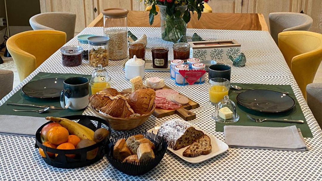 Domaine La Buissonnière - Maison d’hôtes de charme près de Metz en Moselle, Lorraine, France - Les repas - Le petit-déjeuner
